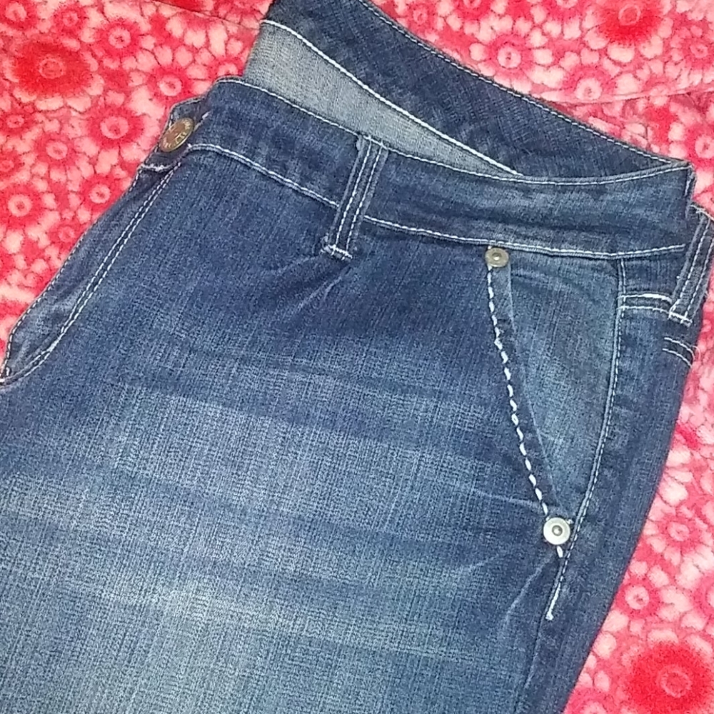 Seven7 shorts - Picture 4 of 6